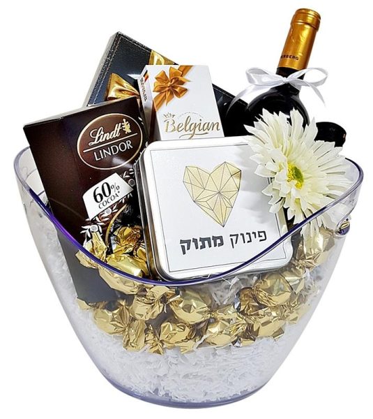 למה כדאי לבחור במארז מתנה ליום הולדת?